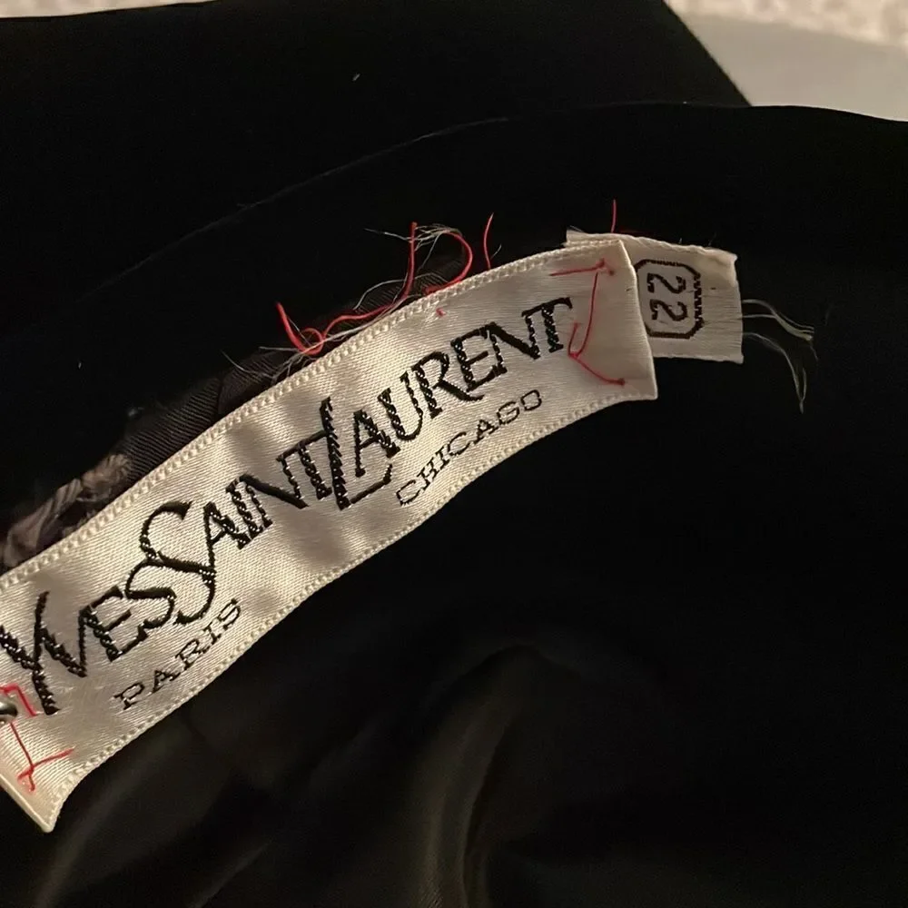 **Host Pick** VTG Yves Saint Laurent Velvet Beret Hat with Bow Circa 1960